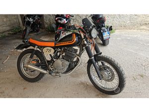 SUZUKI GN 250