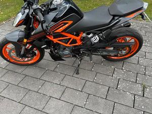 KTM DUKE 125