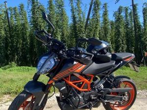 KTM DUKE 125