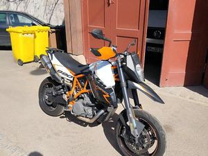 SMR 990 ABS AKRAPOVIC