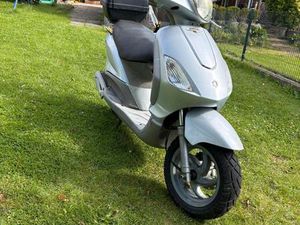 MOTORROLLER PIAGGIO TEMPI FLY