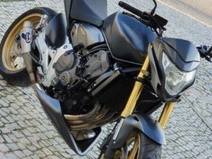 HONDA HORNET CB600F COLMEIAS E MEMÓRIA