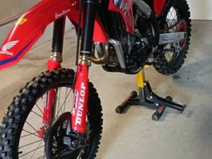 HONDA CRF 450R 2024 GUARDA