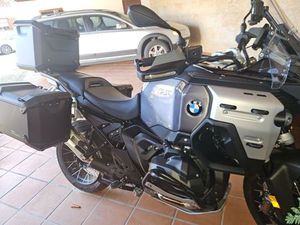 BMW GSA 1300 (ACEITO RETOMA) LOURO