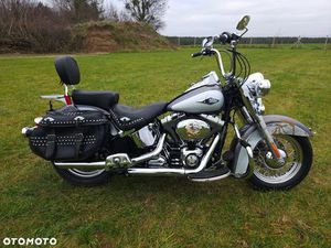 HARLEY-DAVIDSON SOFTAIL HERITAGE CLASSIC