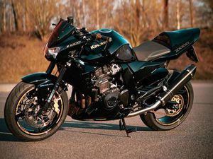 KAWASAKI Z1000 ZRT00A BJ. 2004 NAKED BIKE