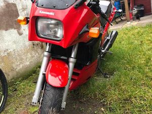 KAWASAKI GPZ 900 R TOP GUN MODEL