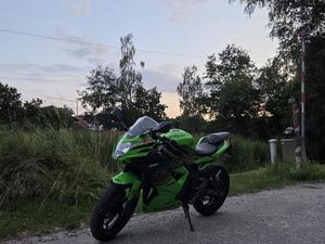 KAWASAKI NINJA 125
