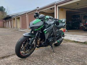 KAWASAKI Z1000 R EDITION