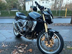 KAWASAKI Z1000 ZRT00A MIT LASER