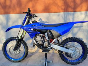 YAMAHA YZ 125 2022 FULL OPTIONAL 22H UFFICIALE