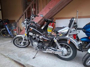 MOTO HONDA VF 750