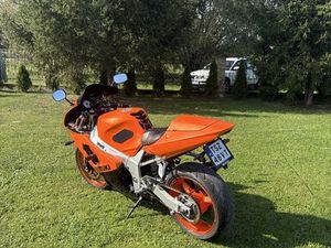 SUZUKI GSX-R 600 K3 GRABOWICA