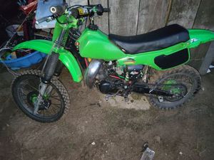 KAWASAKI KX80 NIEZAWODNY SZUCIE