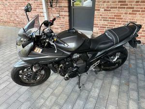 SUZUKI BANDIT 650 GSF - GEPFLEGT, 2. HAND