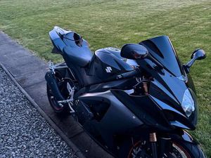 SUZUKI GSX-R 1000 | BAUJAHR 2007 | WENIG KILOMETER