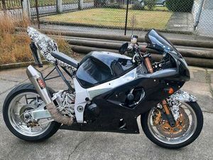SUZUKI GSXR 1000 K2 SPEEDFIGTHER