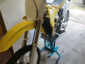 SUZUKI RMZ 450