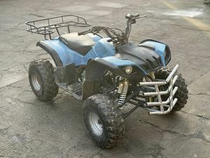 QUAD 200 ATV HUMER + WCIĄGARKA + PLUG DO ODŚNIEŻNIE RASZKÓW