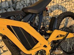 SURRON LIGHT BEE L1E Z HOMOLOGACJĄ! ORYGINALNY KOLOR RAMY! KIELCE