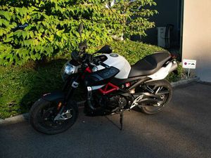 APRILIA SHIVER SL 900