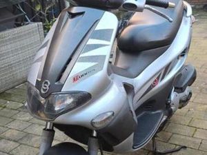 GILERA RUNNER 125CC - BETROUWBARE SCOOTER! — SCOOTERS | YAMAHA — MARKTPLAATS
