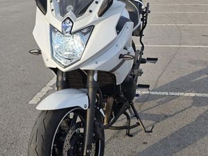 YAMAHA XJ6 DIVERSION →