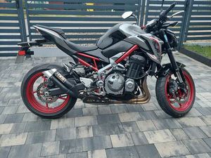 KAWASAKI Z 900