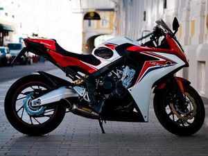 HONDA CBR 650 F DROSSEL AUF 48 PS VORHANDEN