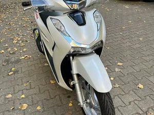 HONDA SH 150 KF40