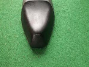 SCHLACHTE YAMAHA CYGNUS 1997 - HIER SITZBANK