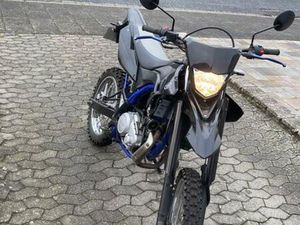 YAMAHA WR125R
