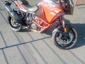 KTM 1290 SUPER ADVENTURE S HEIZGRIFFE, QUICKSHIFTER