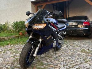 YAMAHA YZF-R6