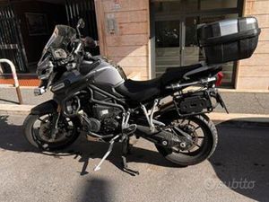 TRIUMPH TIGER EXPLORER 1200