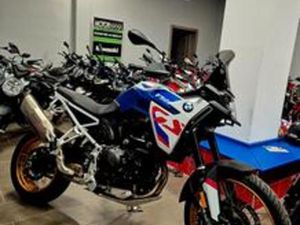 BMW F 900 GS SCARICO AKRAPOVIC 2025 KM 4000