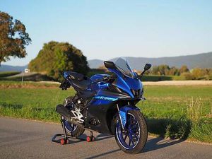 YAMAHA YZF R125