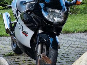 HONDA CBR 1100XX SUPER BLACKBIIRD