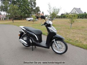 HONDA SH125 MODE NEU ROT UND SCHWARZ AM LAGER