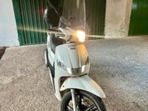 PEUGEOT TWEET 150 2018