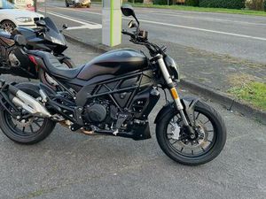 BENELLI 502 C / MOTORRAD CRUISER