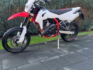 SWM SM 125R