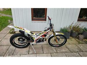 TRS / TRRS ONE RR 300