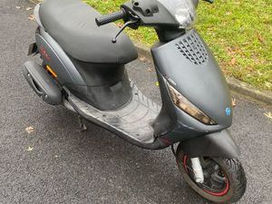 SCOOTER ZIP 4T