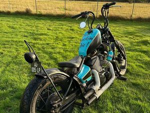 125 CC YAMAHA BOBBER À VENDRE AVANT LE 19 DÉCEMBRE
