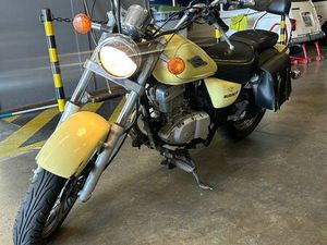 MOTO 125 SUZUKI MARAUDEUR