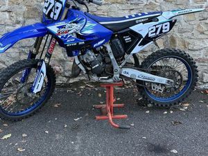 125 YZ