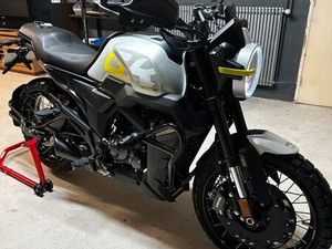 MOTO ZONTES GK 125CM3