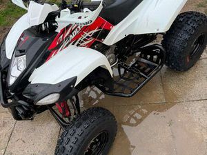 QUAD HOMOLOGUÉ ÉCHANGE