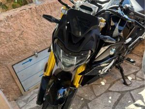 BMW G310R